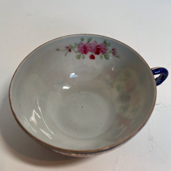 Floral Red and Blue Teacup and Saucer Set - Picture 7 of 13